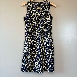 Title Nine sz 2 A-Line Tank Dress Keyhole Back w/ Pockets Blue Abstract Pattern